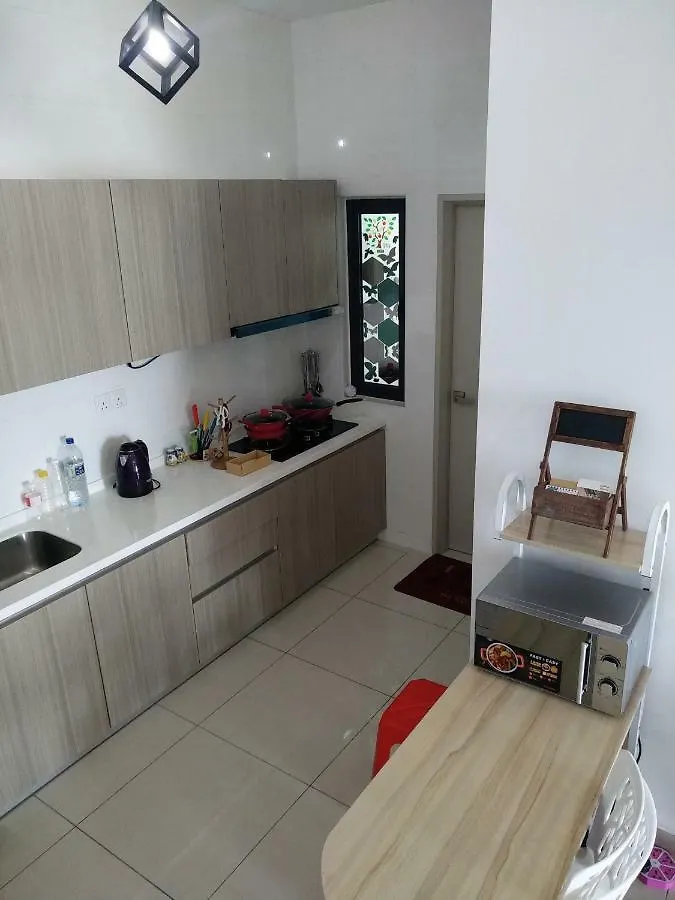Mysuites 2-Br Up To 6Pax II 5Mins To Sutera Mall Johor Bahru Apartment